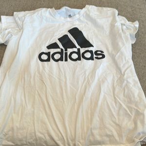 Adidas tshirt